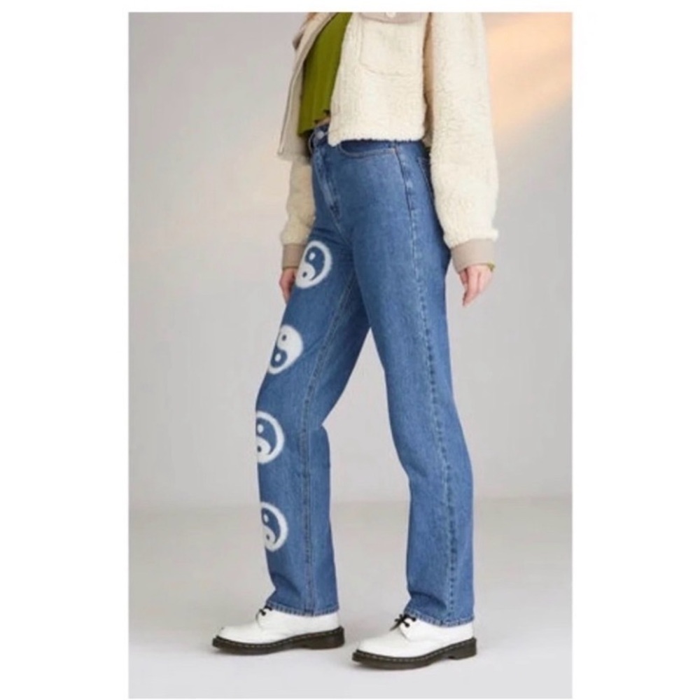 PACSUN Yin Yang 90’s Boyfriend Jeans - Picture 3 of 8